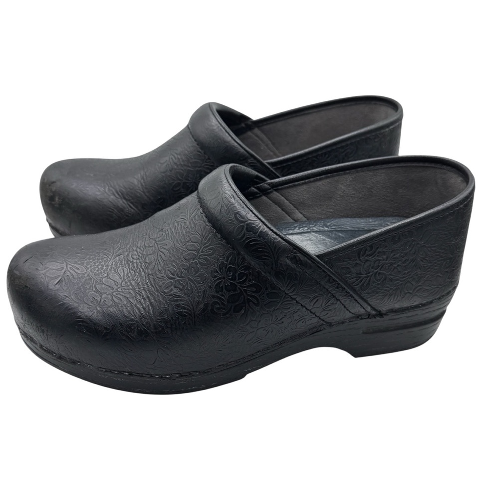 Dansko Women’s Black Embossed Leather Clogs EU 40